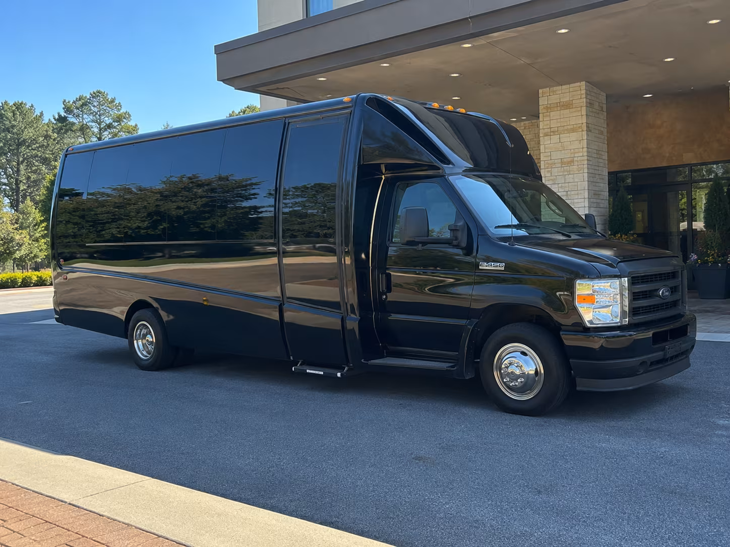 arrange transportation for your next bachelor or bachelorette party 1