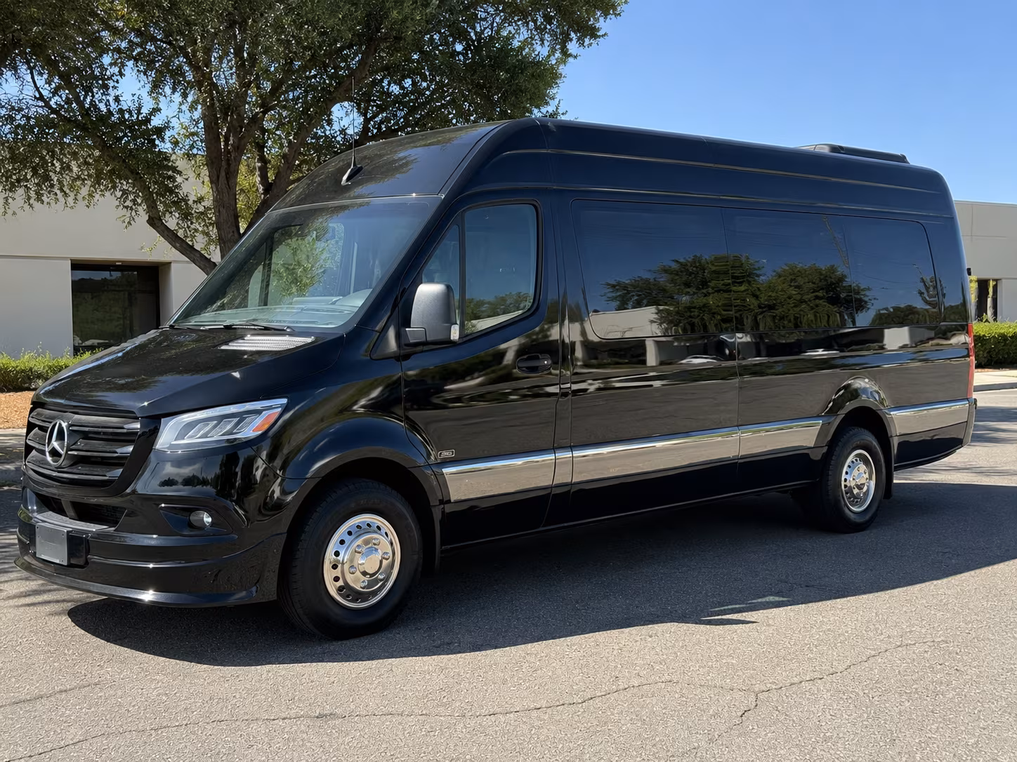 arrange transportation for your next corporate event 2