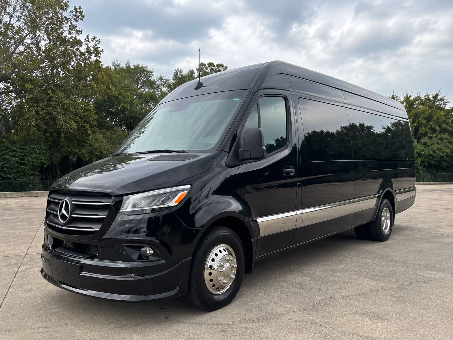 arrange transportation for your next prom 1