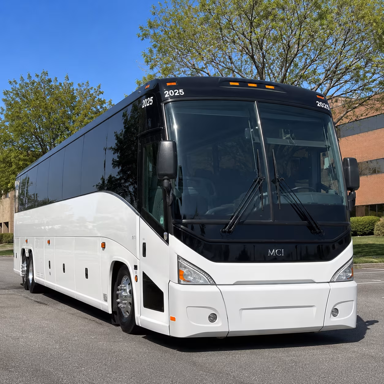 charter buses to pechanga arena and san diego concert venues