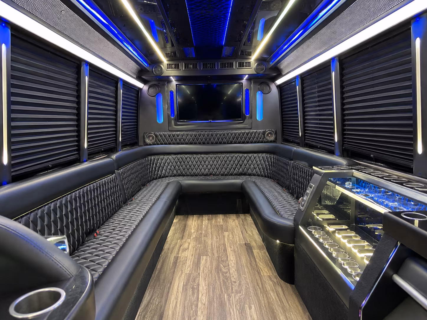 corporate airport transfer buses serving ont san and lax