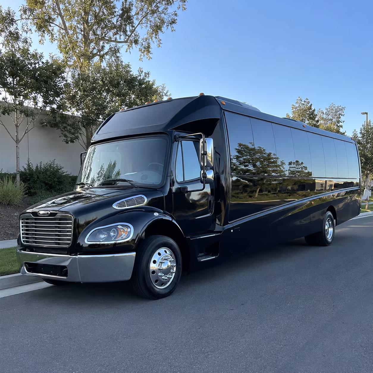 murrieta 30 passenger minibus