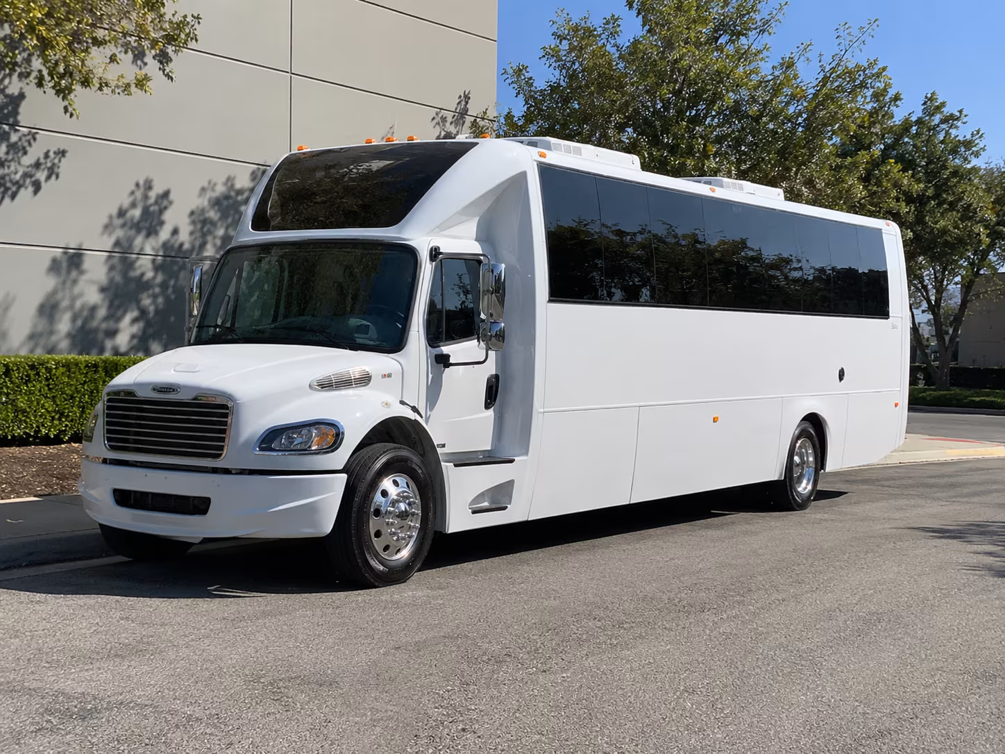 party buses for murrieta and temecula valley wedding parties
